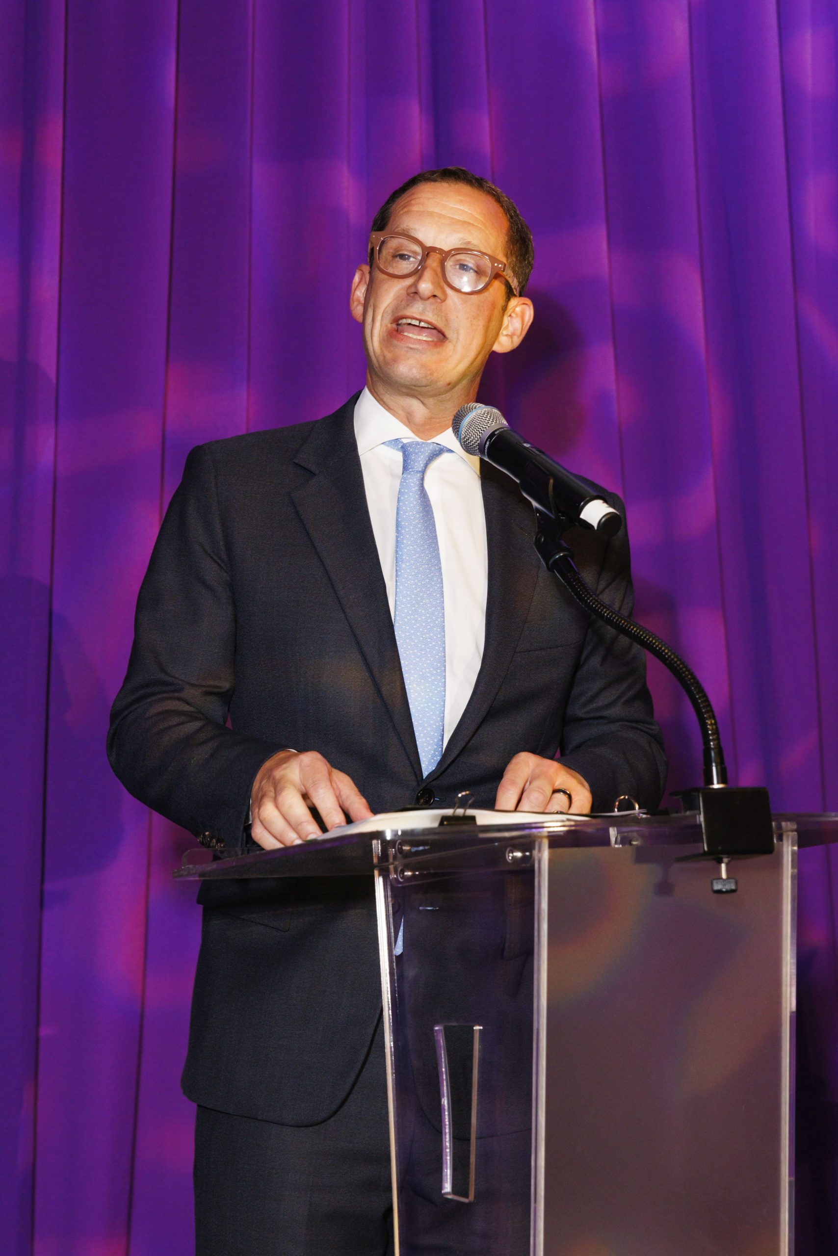 SAN FRANCISCO, CA - September 17 - Mayor Daniel Lurie attends 33rd Annual St. Vincent de Paul Brennan Award Dinner on September 17th 2026 at Cathedral of Saint Mary of the Assumption Patrons Hall in San Francisco, CA (Photo - Natalie Schrik for Drew Altizer Photography)